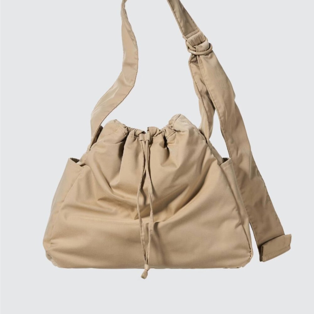 Uniqlo Soft Puffy Shoulder Bag